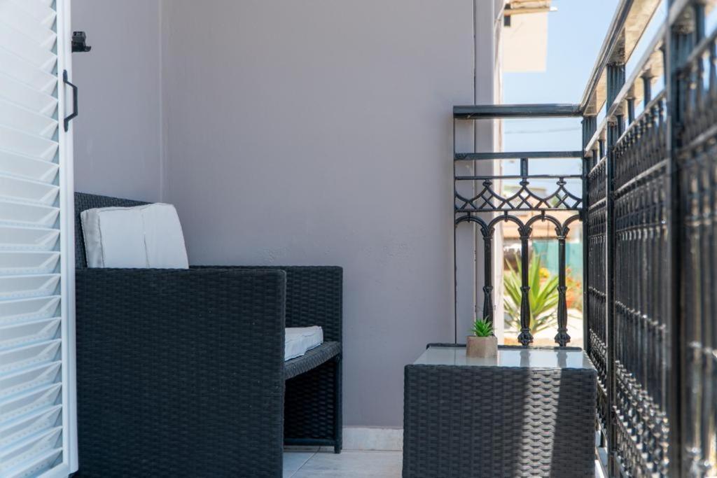 Central Apartments Alykanas  Ngoại thất bức ảnh