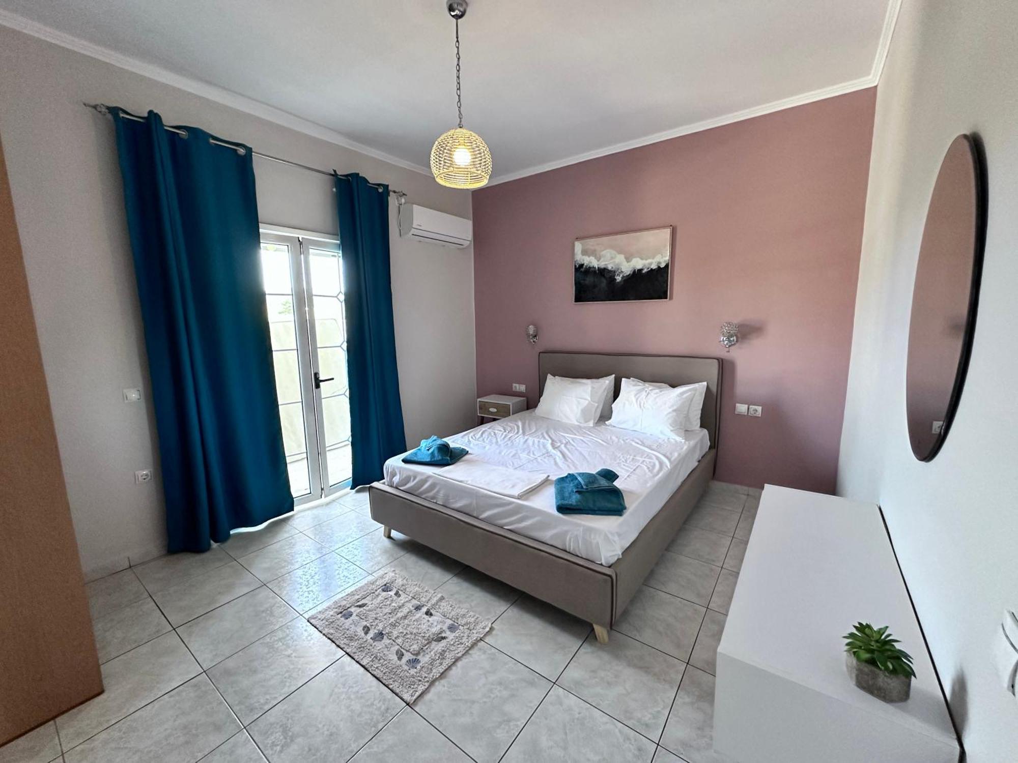 Central Apartments Alykanas  Ngoại thất bức ảnh